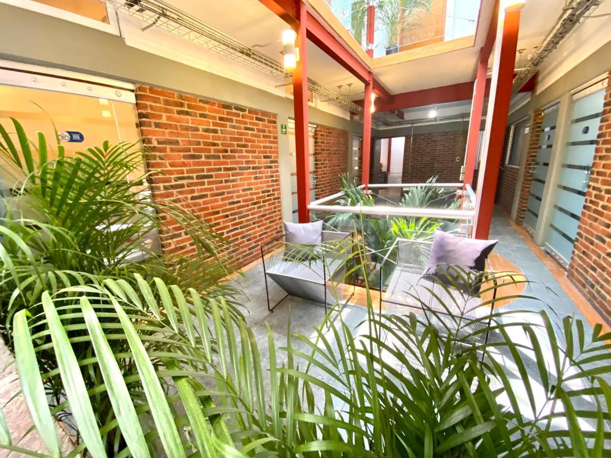 Roomies Hostel Reforma-El Angel Мехіко Екстер'єр фото